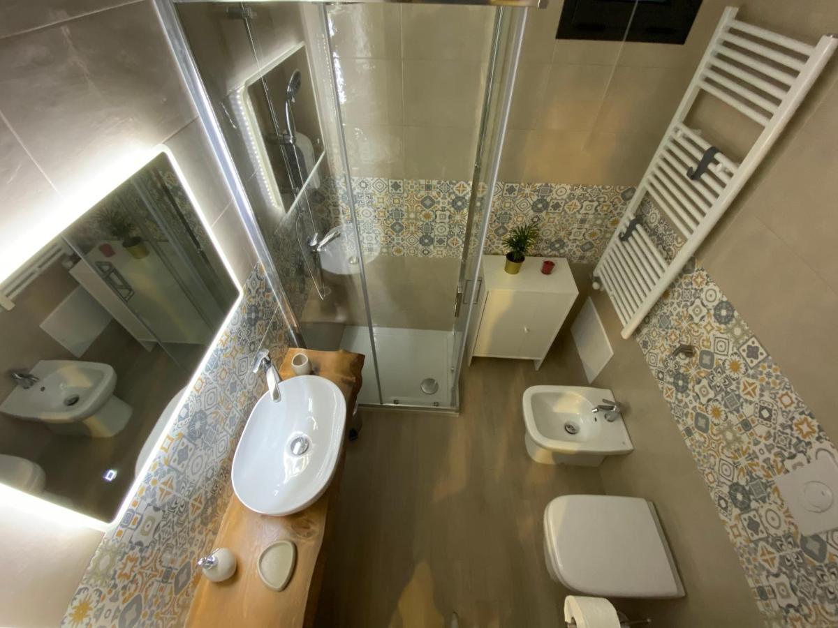 La Casa Di Nonna Titina Apartment Лече Екстериор снимка