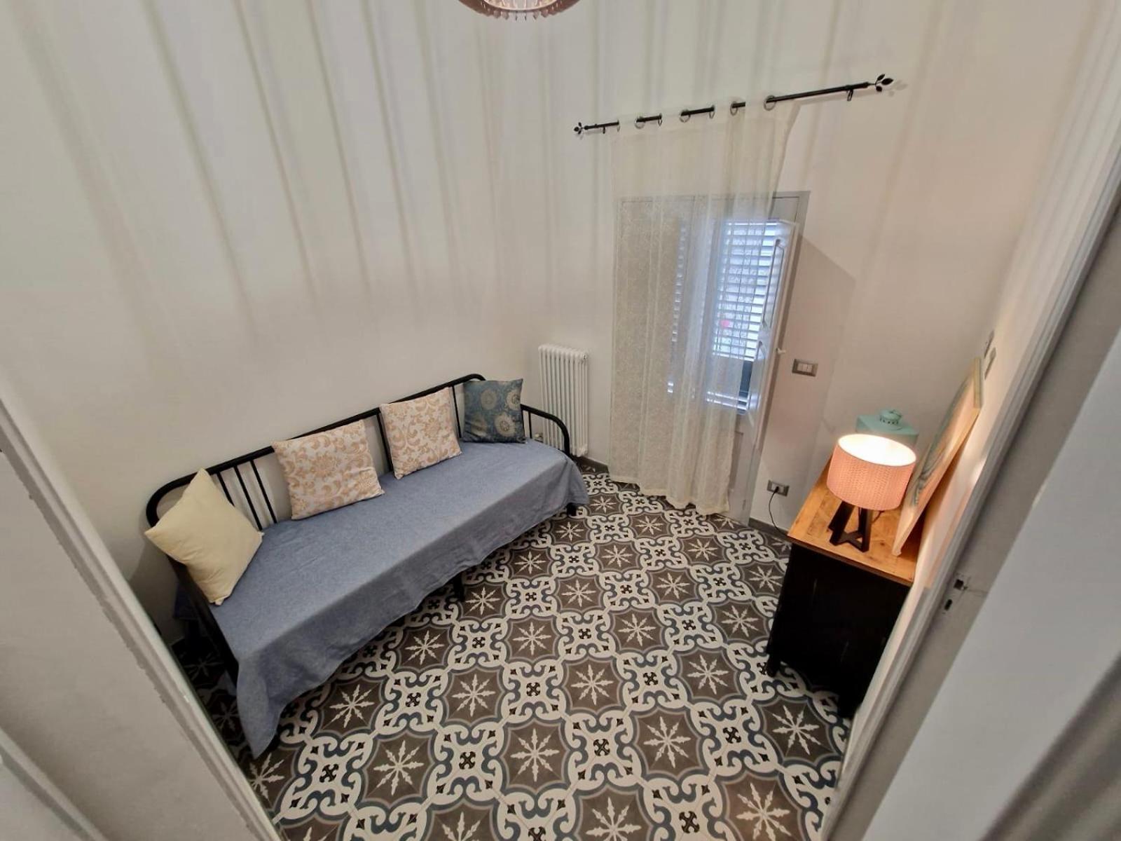 La Casa Di Nonna Titina Apartment Лече Екстериор снимка